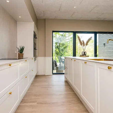 Holiday home 5 Star In