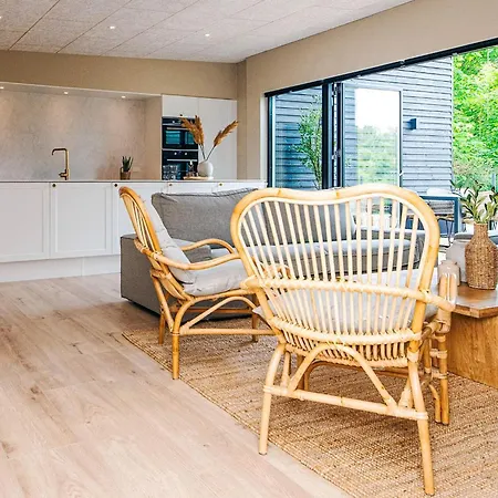 5 Star In Holiday home *